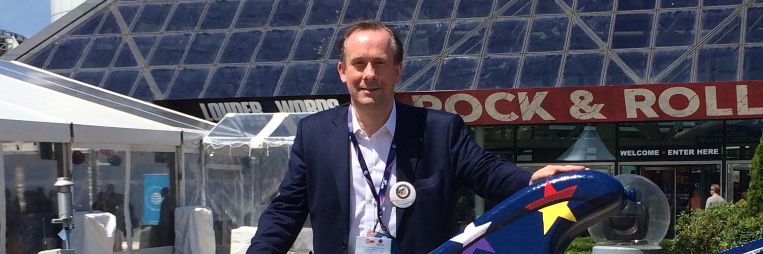 Martin Callanan banner