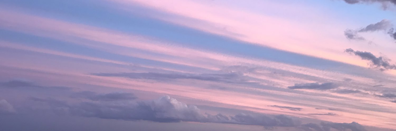 VickydeC's profile banner image