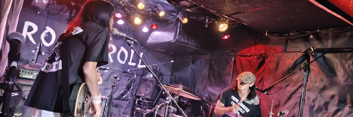 toorut1102's profile banner image