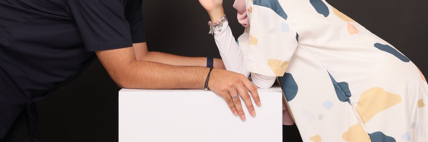 nrarinah's profile banner image