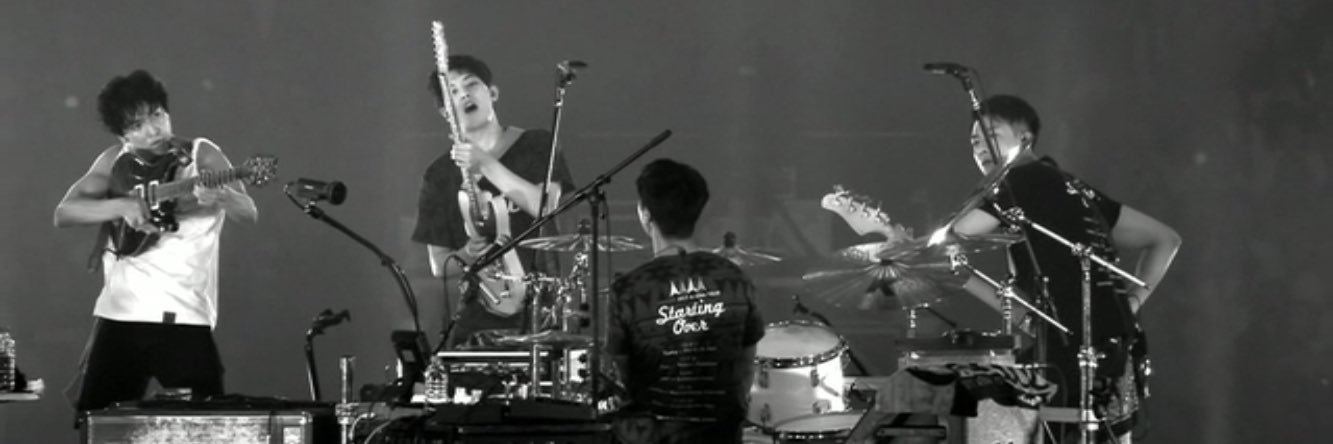 nakarown's profile banner image