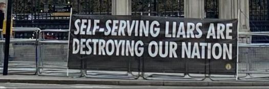 Broadside banner