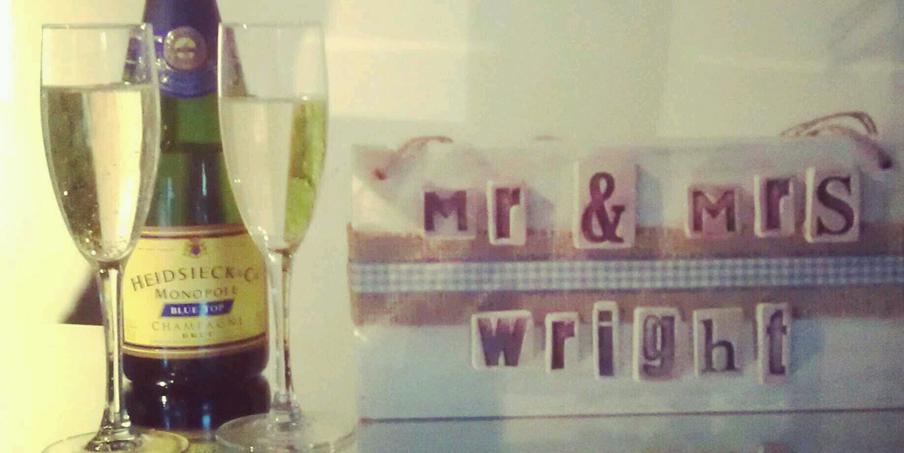 roz_wright's profile banner image