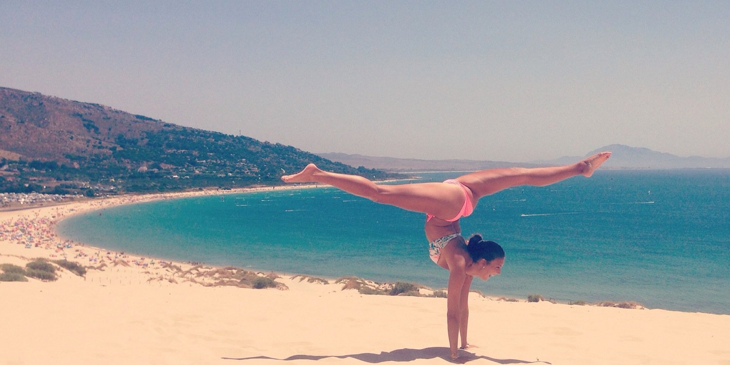 LauraCampos__'s profile banner image