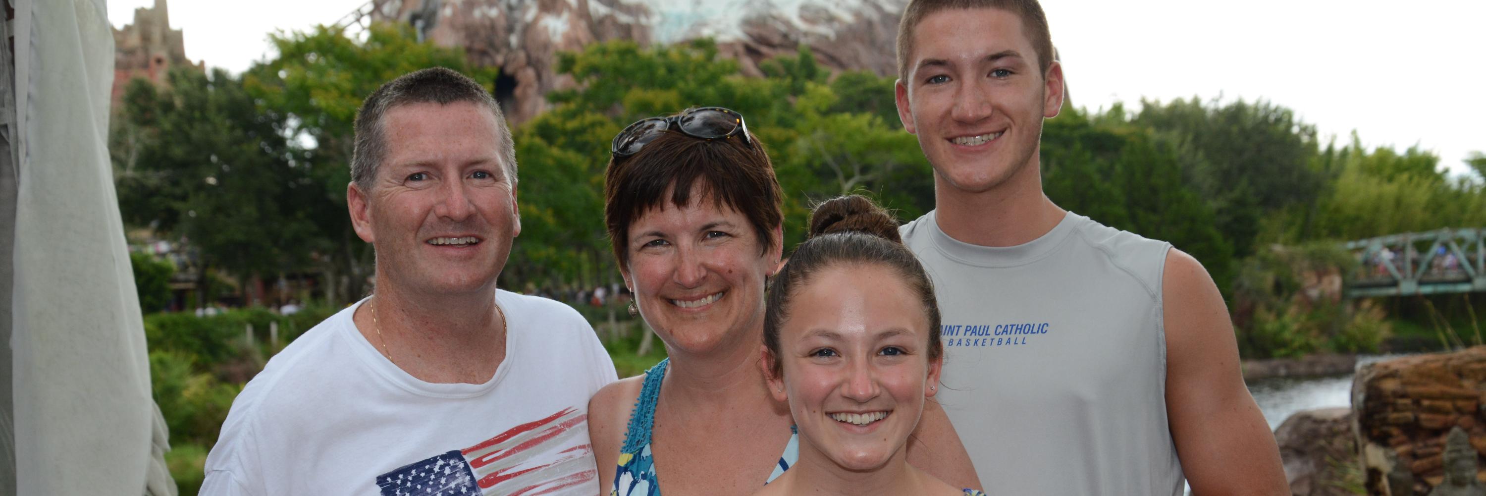 carrolllisaa's profile banner image