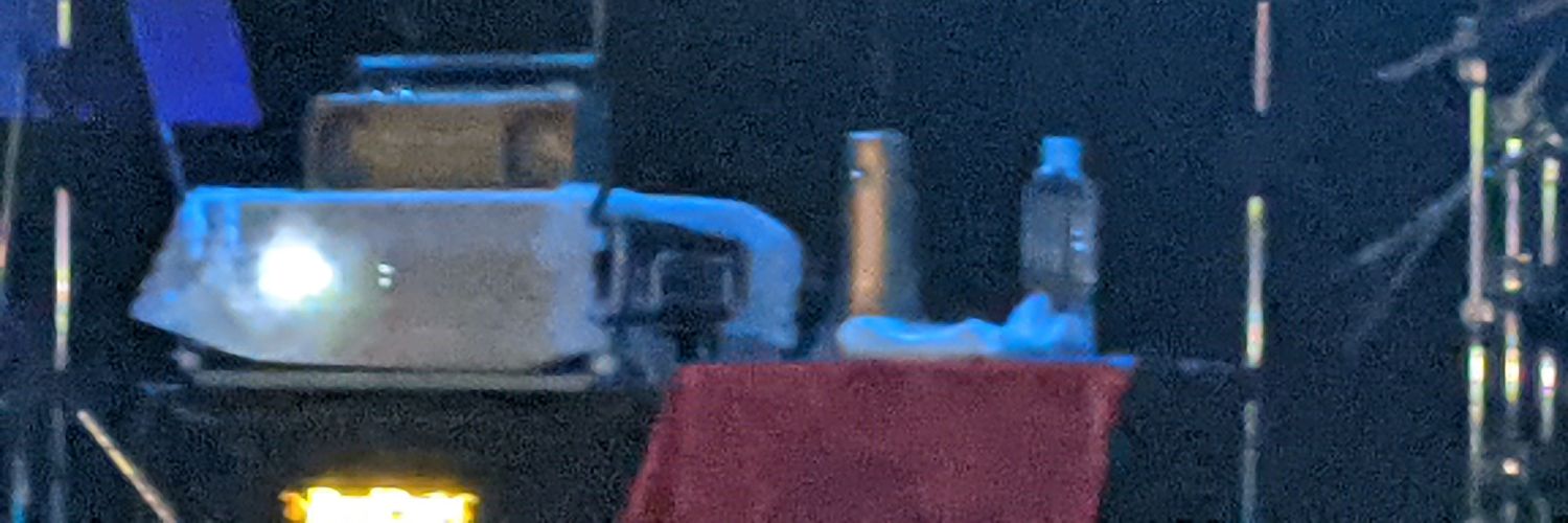mayumoetaka's profile banner image