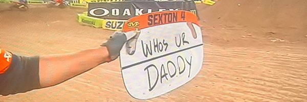 eaglesvscrows Profile Banner