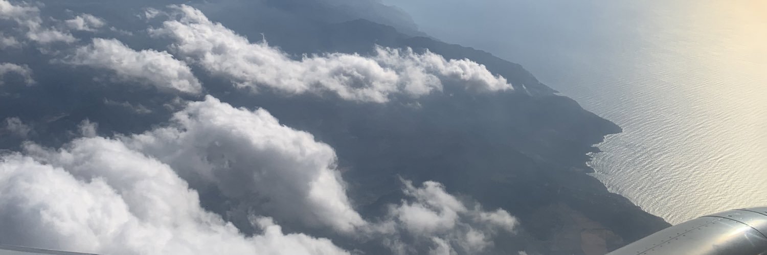 _charlxtte's profile banner image