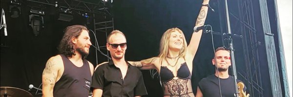 JOSEPHINE_LEONE Profile Banner