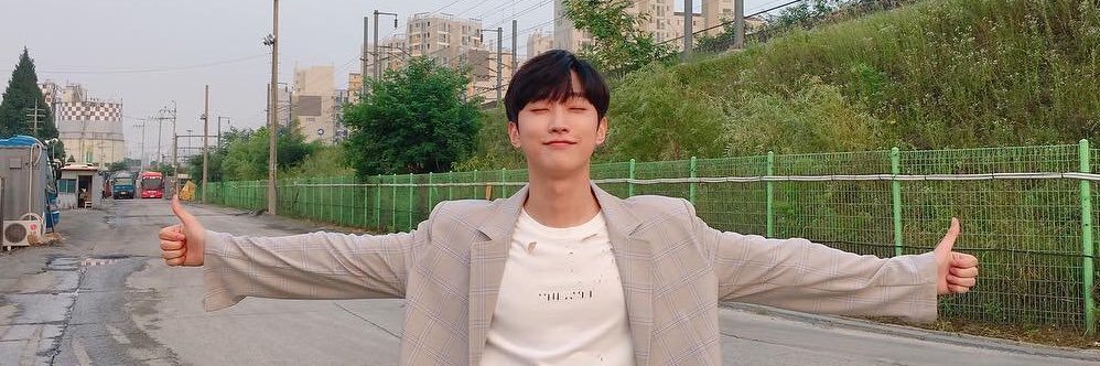 91____1118's profile banner image