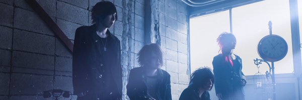 heidi_staff Profile Banner