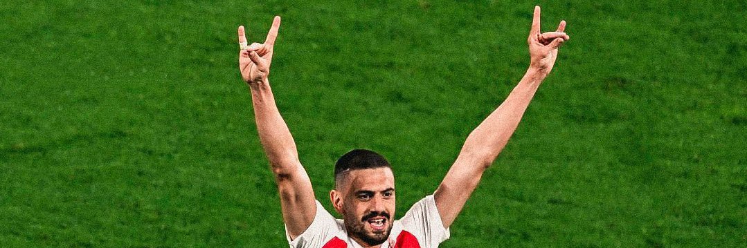 NurGALATASARAY's profile banner image
