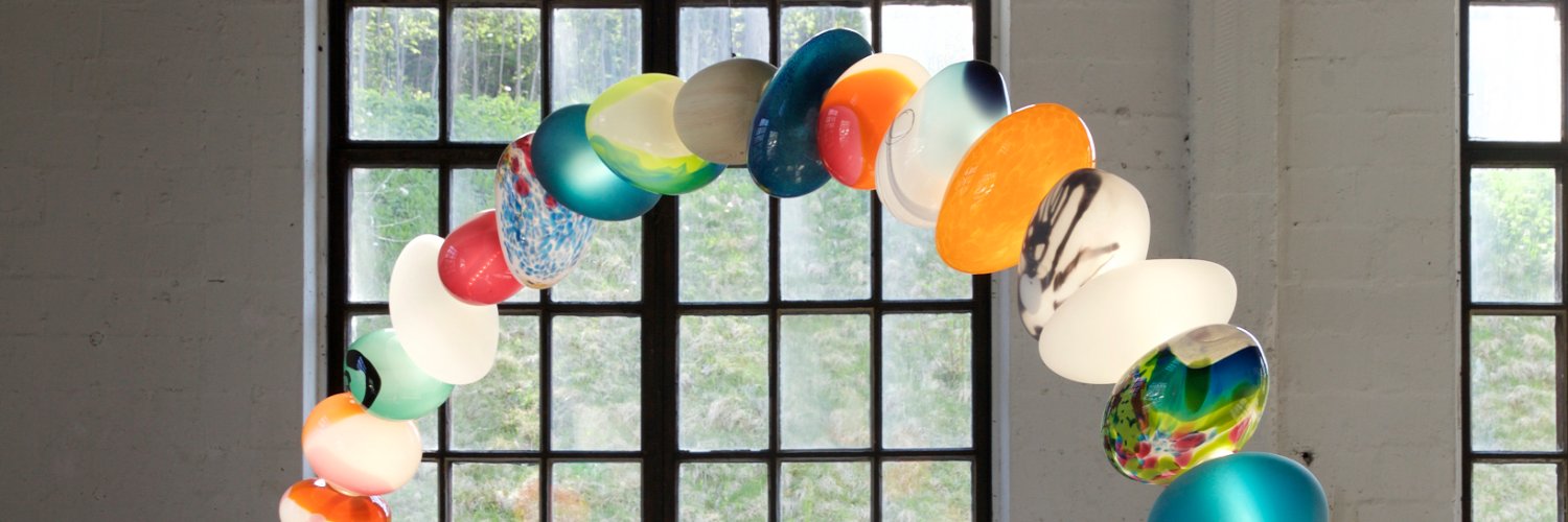 Form Magazine banner