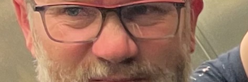 Molateen's profile banner image