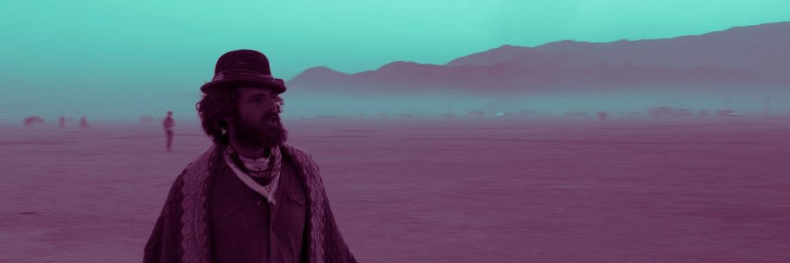 Travis Knight banner