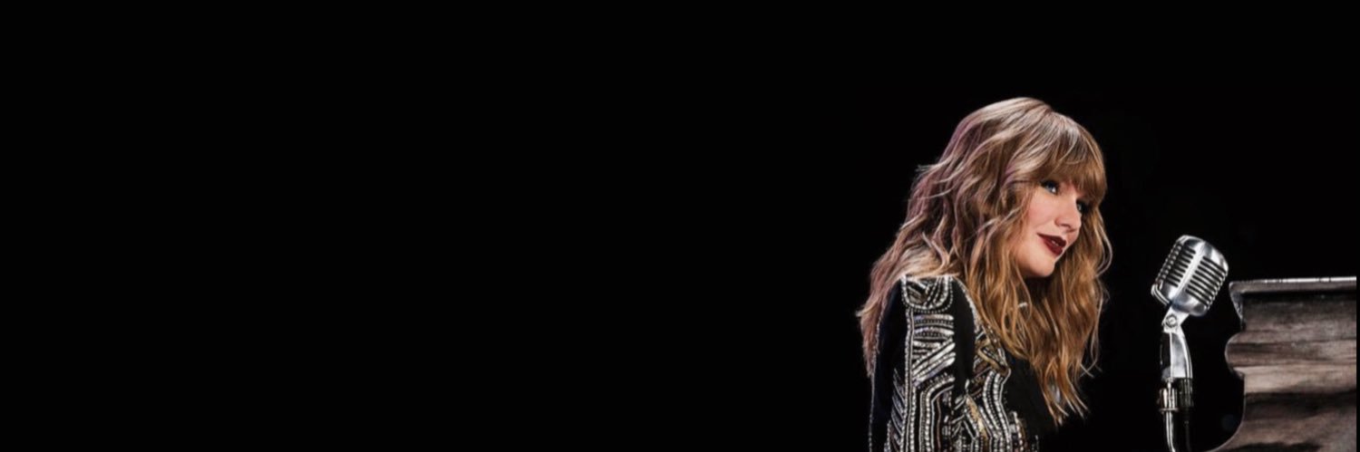 versosantonelli's profile banner image