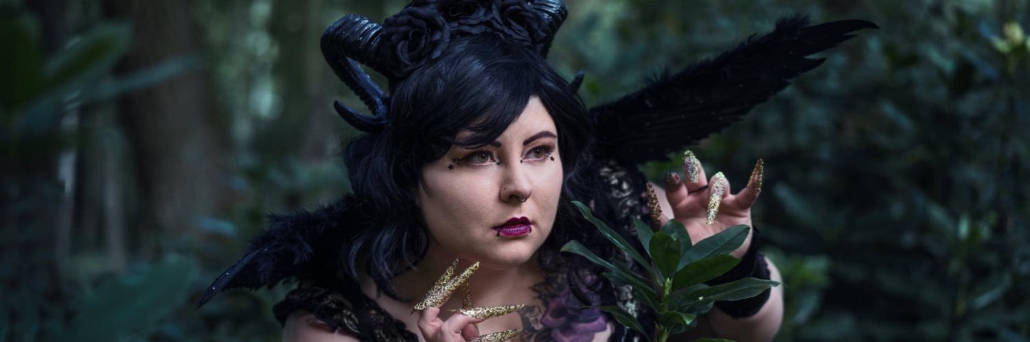 Elphaba_Fae's profile banner image