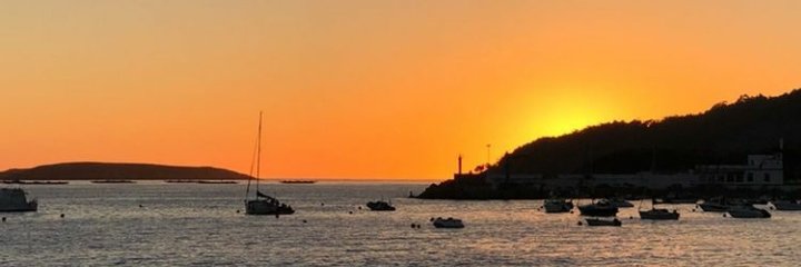 ____vickyfarias's profile banner image