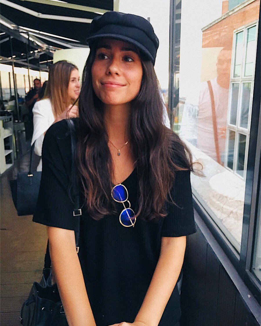 lydiaaperez's profile banner image