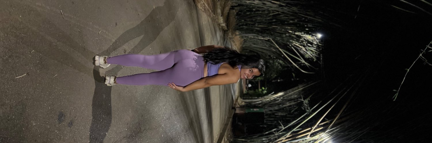 juliabrito___'s profile banner image