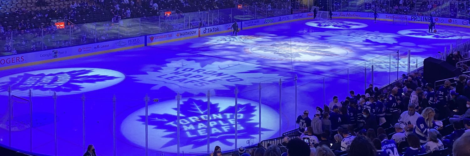 ReadeMacinnis's profile banner image