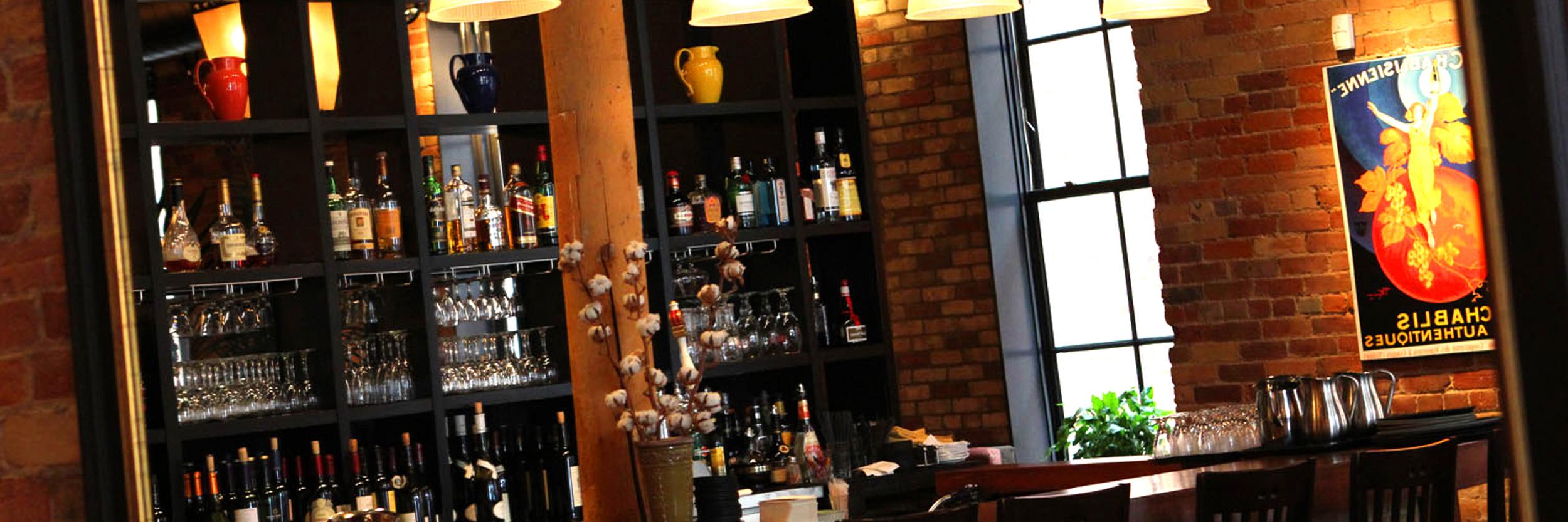 Le Papillon on Front banner