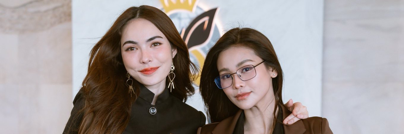 Scullyst@ Sherazade Englot🧚🏻‍♀️🌸💧♟️ banner