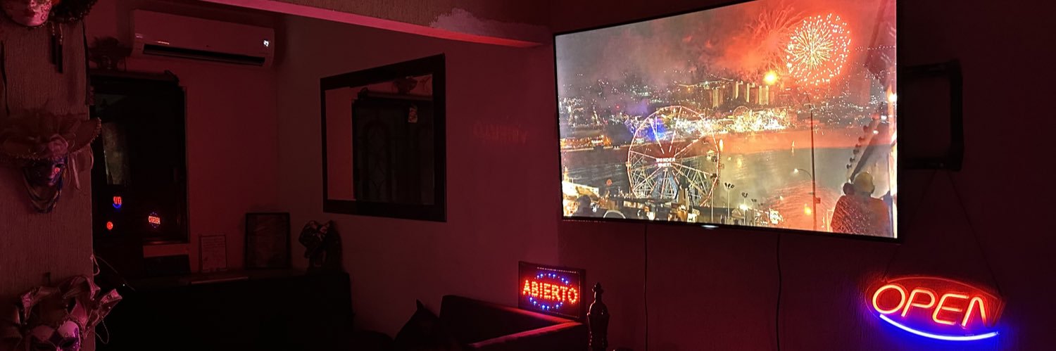 omarmtz77's profile banner image