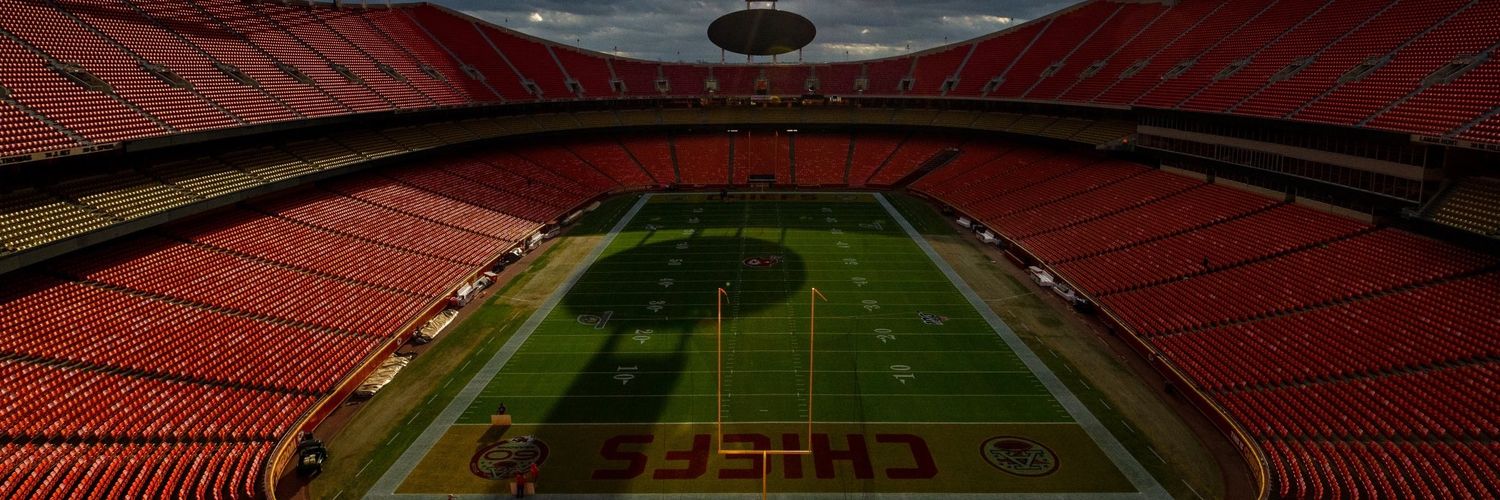MikeNicholl's profile banner image