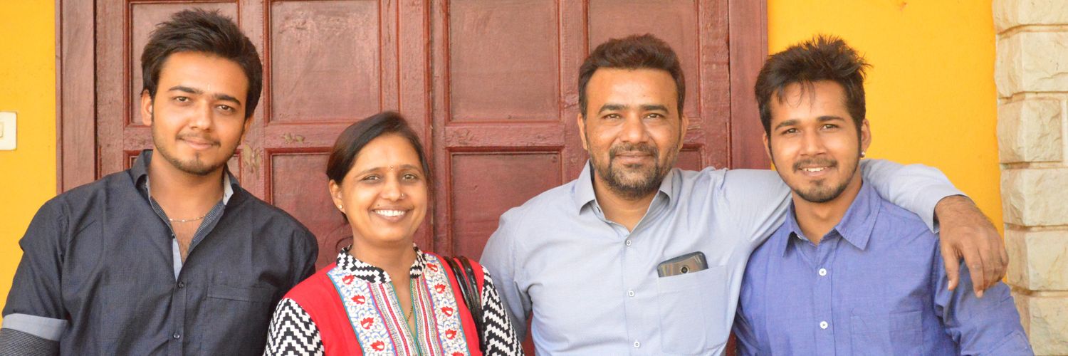 Deep S Shah🇮🇳 banner