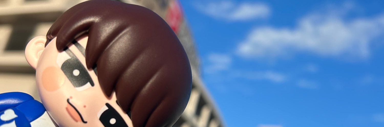 apiiii__39's profile banner image