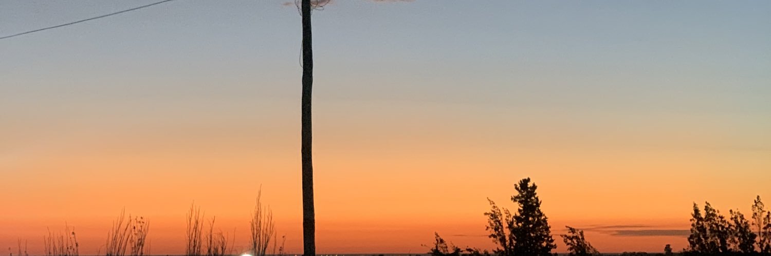 adrivegaa_'s profile banner image
