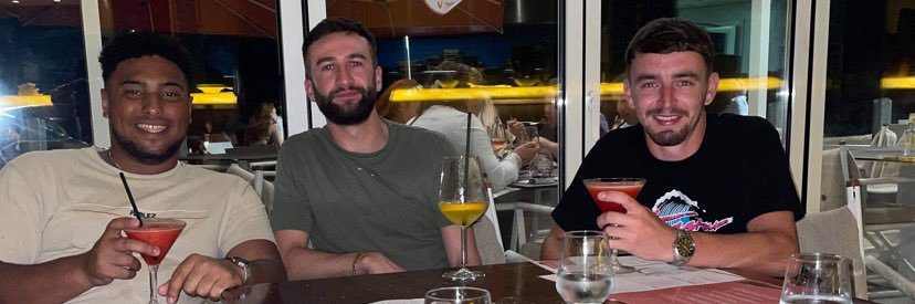 howcrofttt's profile banner image