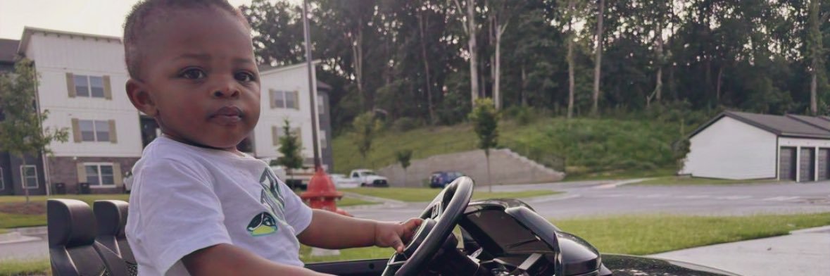 _DeAmBURR's profile banner image