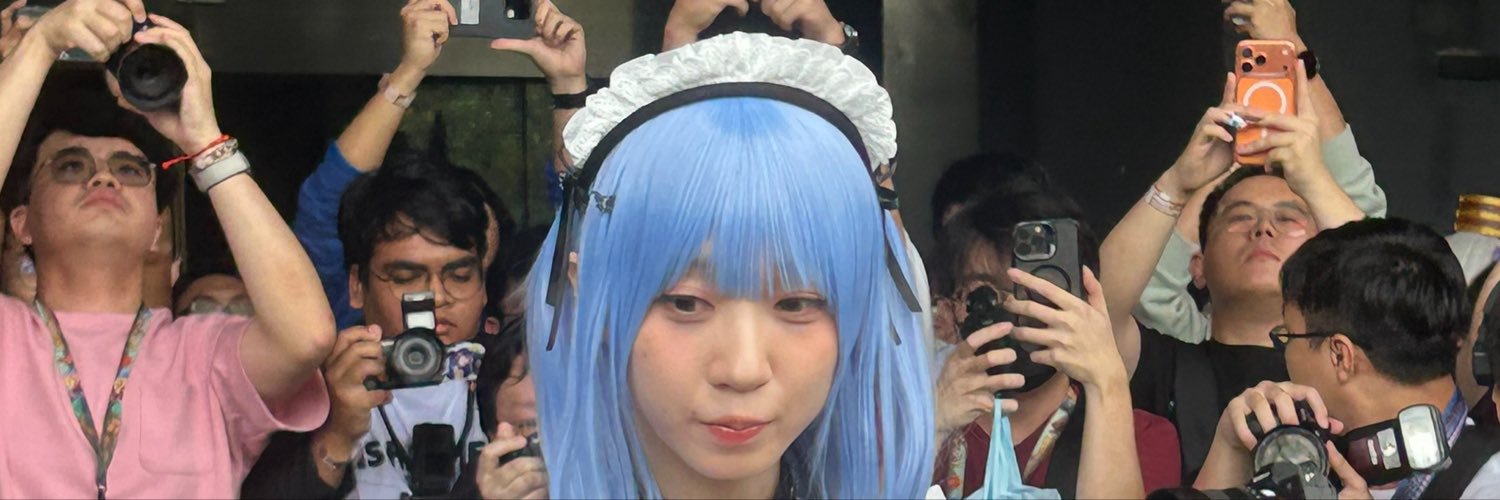 yeeyung01's profile banner image