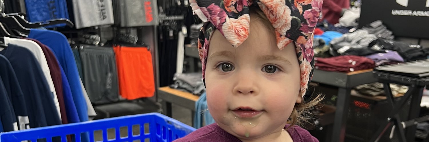 ashley_lyn2's profile banner image