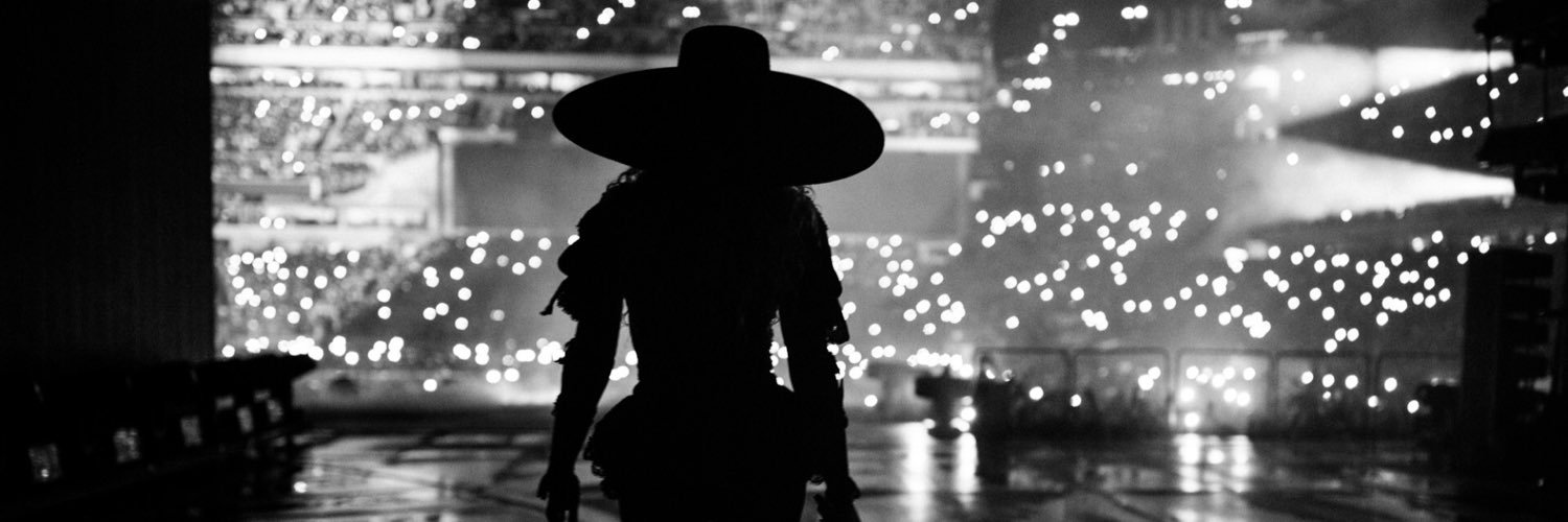 KellyNNelson's profile banner image