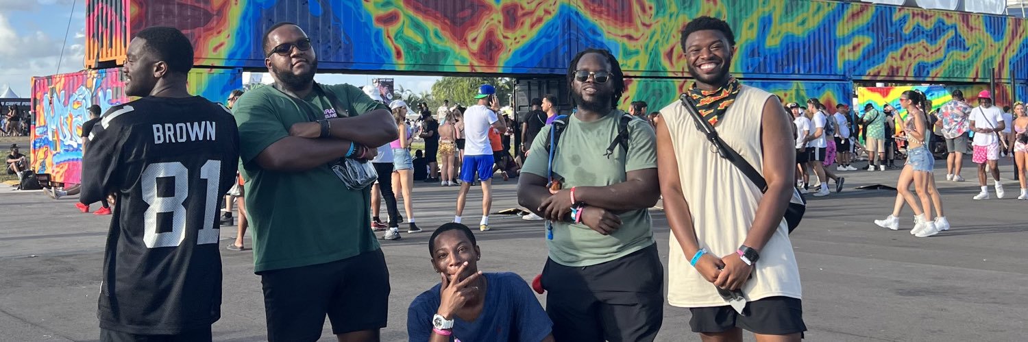 isaiahj98's profile banner image