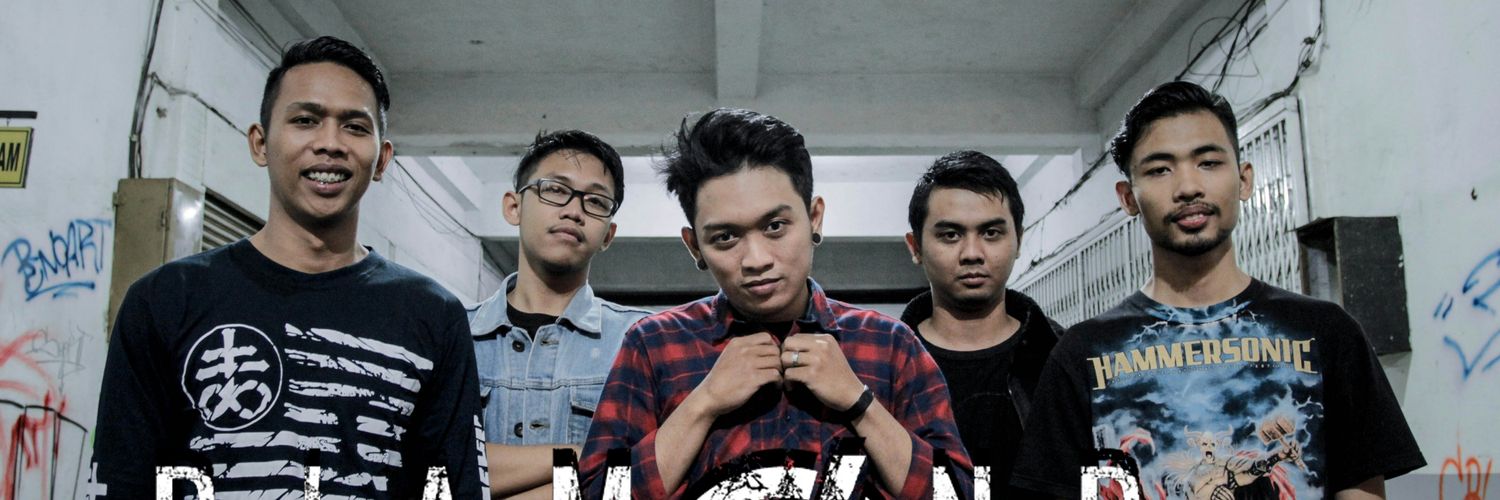 DiamondCarolineMLG banner