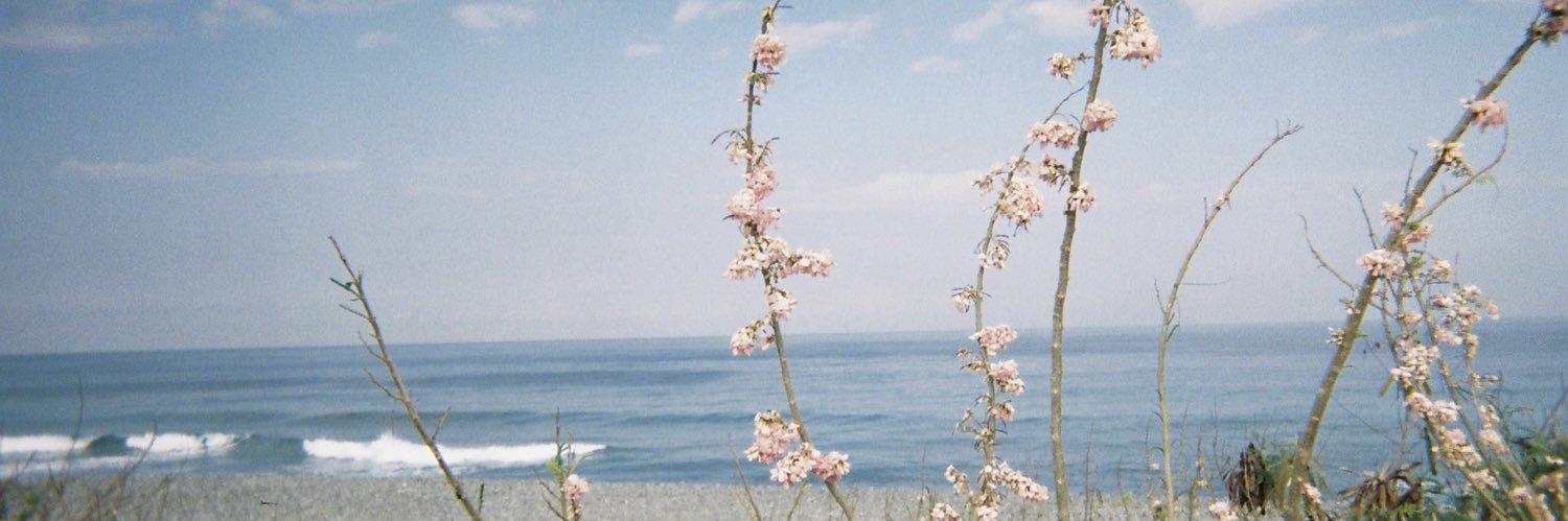 glae's profile banner image