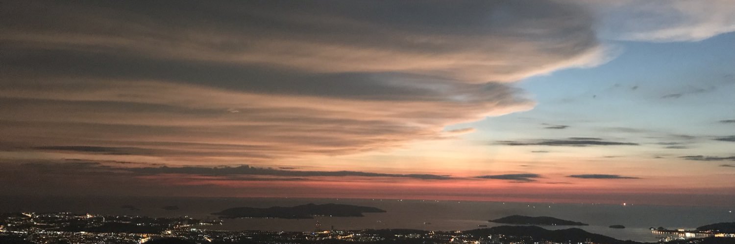 DnlDeena's profile banner image
