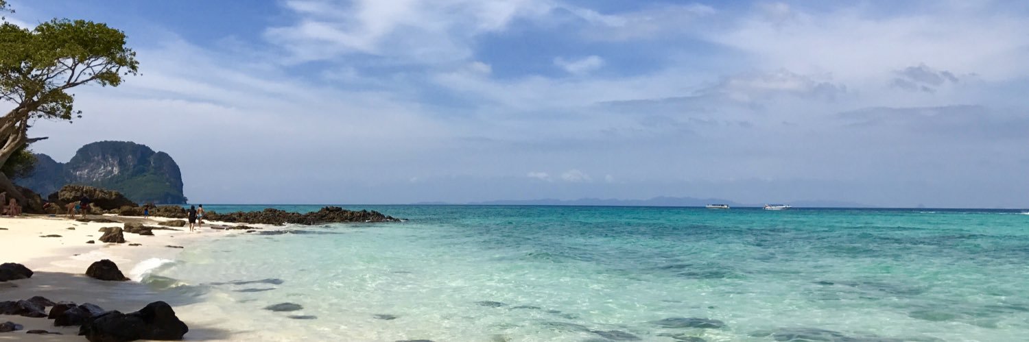 Moraa_95's profile banner image