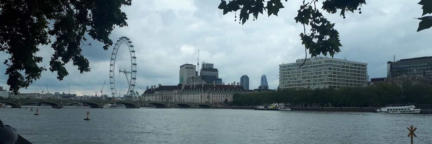 Giulia_Paris's profile banner image