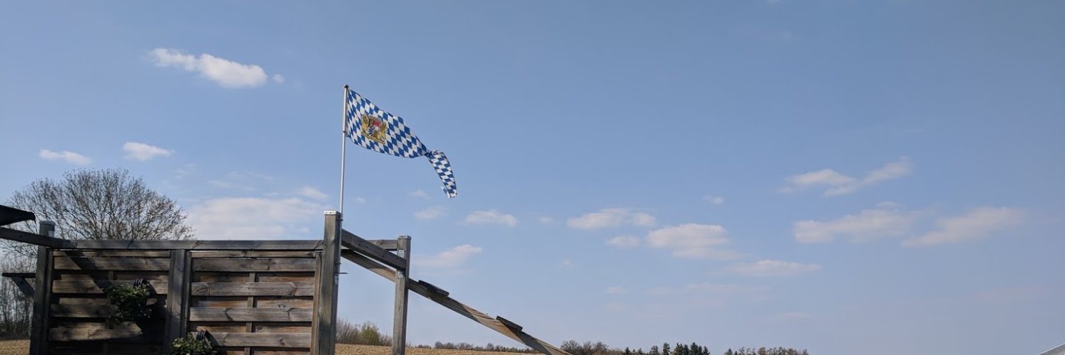 Herr_Mecker's profile banner image