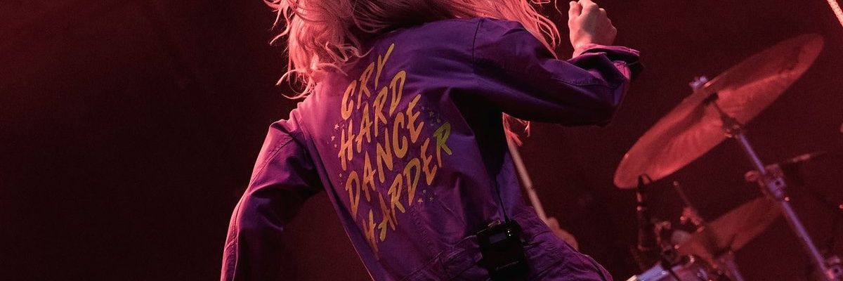 mabessence's profile banner image