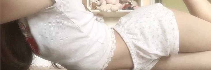 anapirella's profile banner image