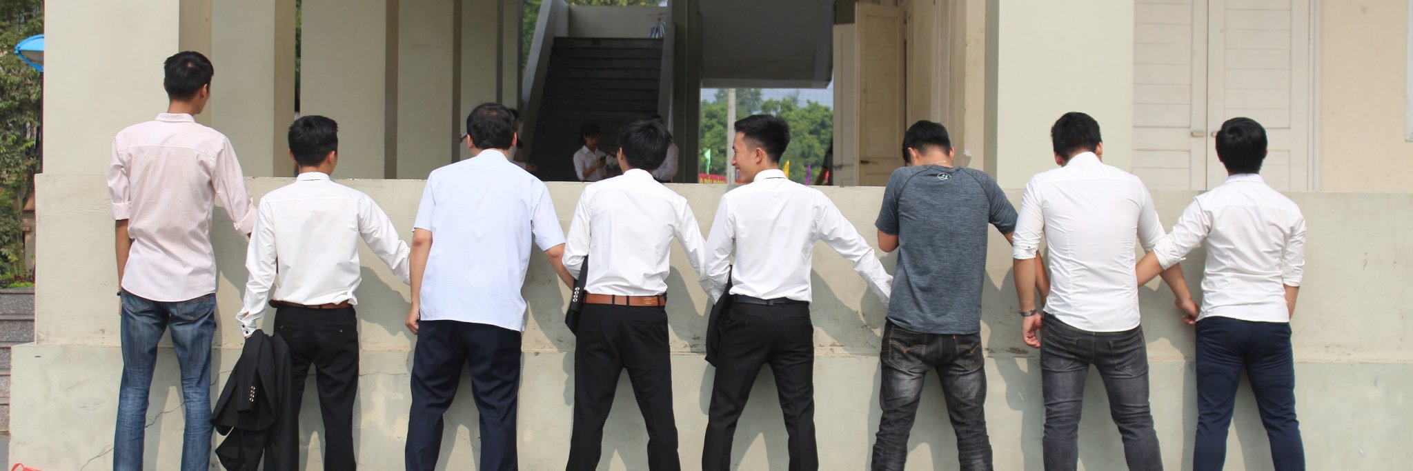 to thanh dong banner