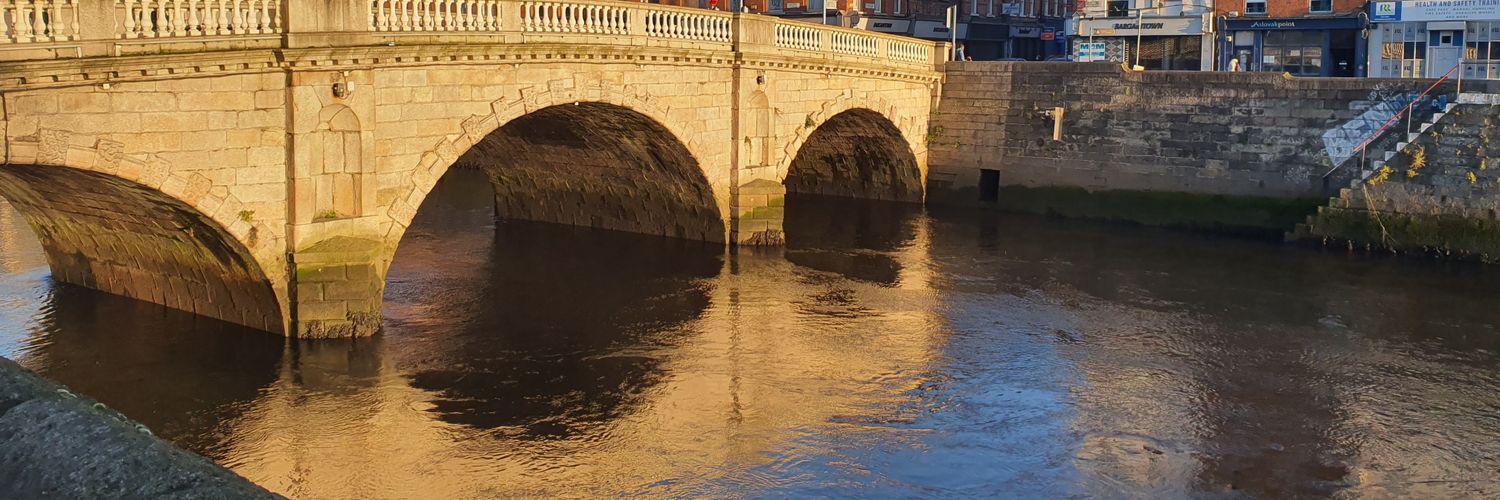 casalit's profile banner image