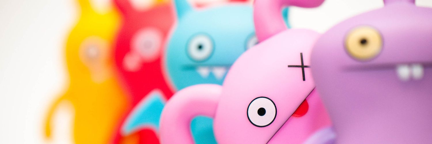 VangMailia's profile banner image