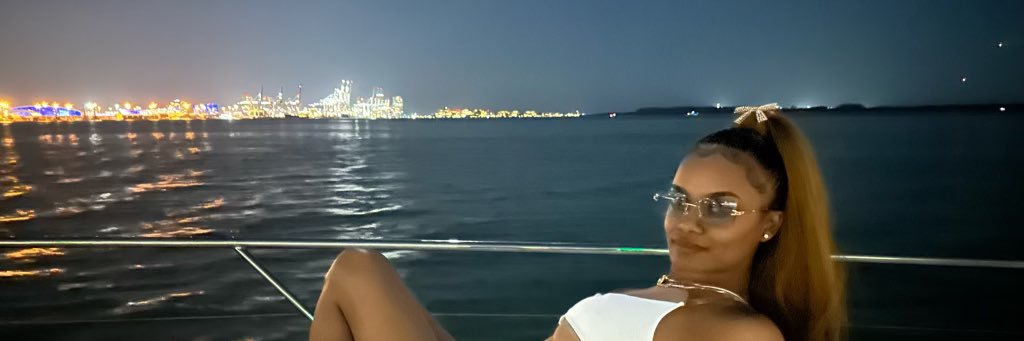 gilthoney's profile banner image